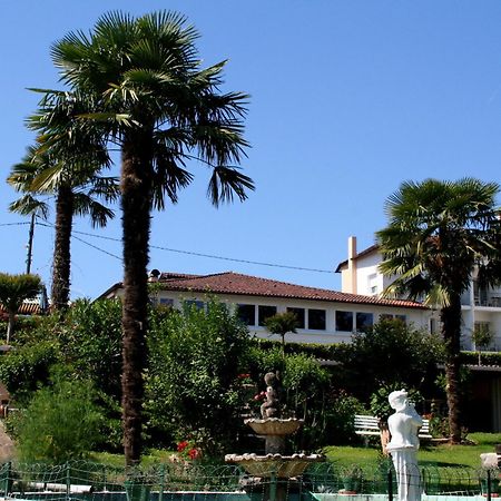 Aux Tauzins Hotel Montfort-en-Chalosse Ngoại thất bức ảnh