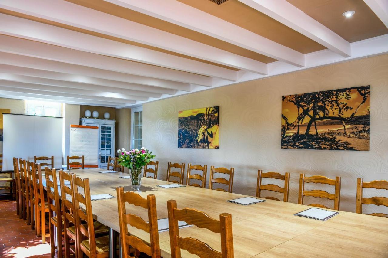 Aux Tauzins Hotel Montfort-en-Chalosse Ngoại thất bức ảnh